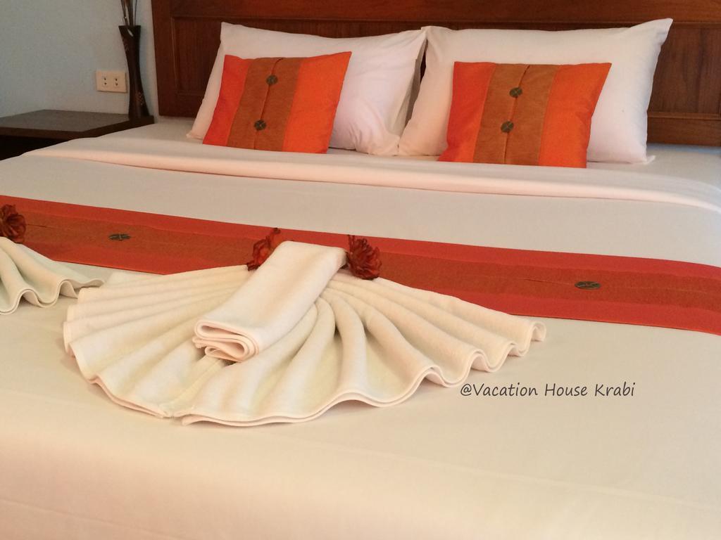 Vacation House Klong Muang Beach Exteriör bild